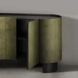 Sideboard Sue, Vintage sandal 3