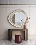 A mirror that transforms the atmosphere